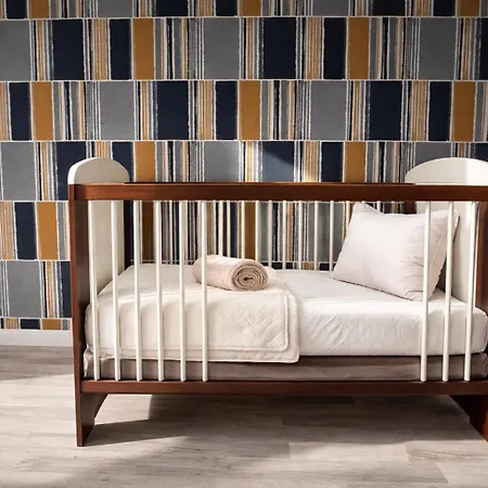 Comfort 65 2-bedroom With Balcony Διαμέρισμα Μίσκολτς